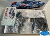 1/12 Maquette FORD GT40 MKII LE MANS 1966   -  MENG RS-002